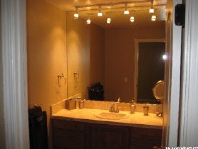 5327 S 560 E #F, Murray, UT 84107 — photo 5