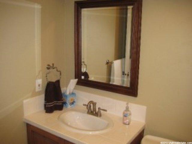 5327 S 560 E #F, Murray, UT 84107 — photo 8