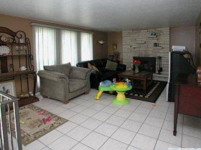 3159 W 1925 N, Clinton, UT 84015 — photo 2