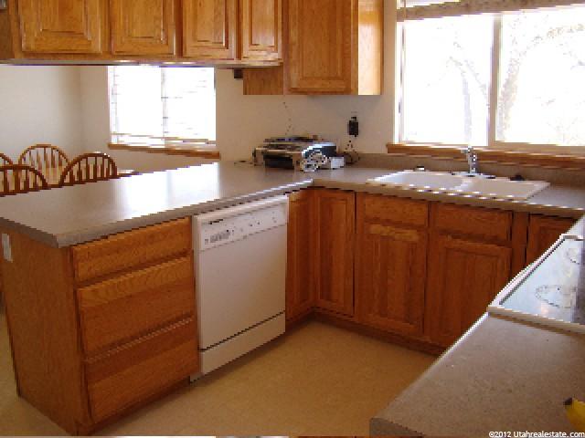 701 S 500 E, Roosevelt, UT 84066 — photo 3