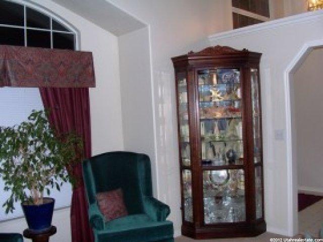 186 E Shadowbrook Ln, Kaysville, UT 84037 — photo 4