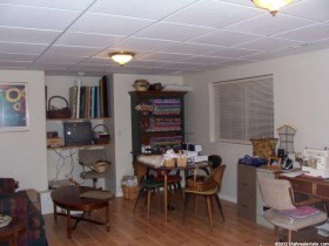 186 E Shadowbrook Ln, Kaysville, UT 84037 — photo 6