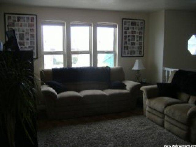 918 N 1500 E, Layton, UT 84040 — photo 4
