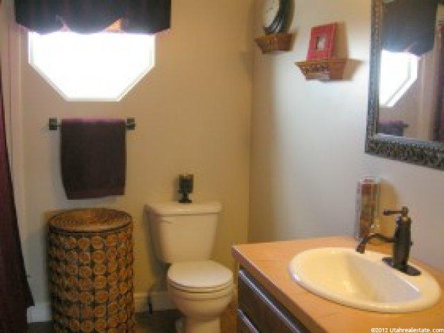 858 N 4100 W, West Point, UT 84015 — photo 2