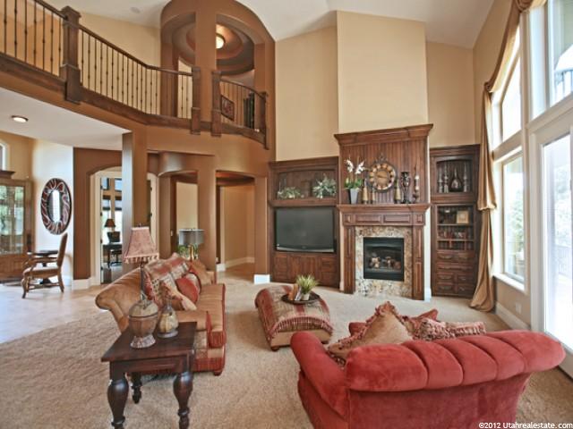 5074 Skyline Dr, Ogden, UT 84403 — photo 2