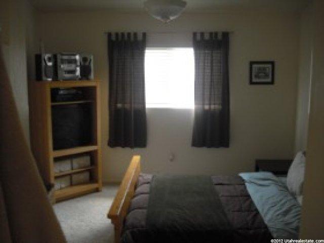 1484 N 2225 W, Clinton, UT 84015 — photo 7