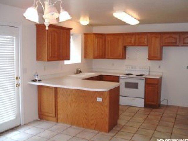 367 E Mountain Berry Dr S, Draper, UT 84020 — photo 3
