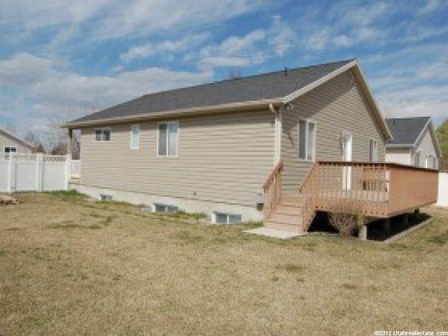 1056 N 100 W, Orem, UT 84057 — photo 12