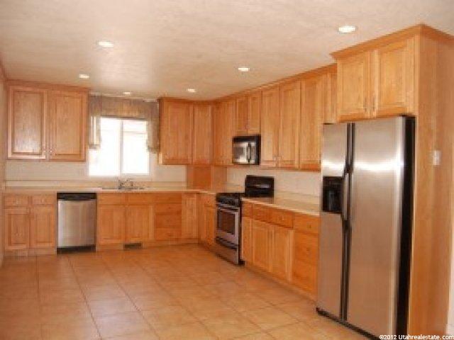 1056 N 100 W, Orem, UT 84057 — photo 3