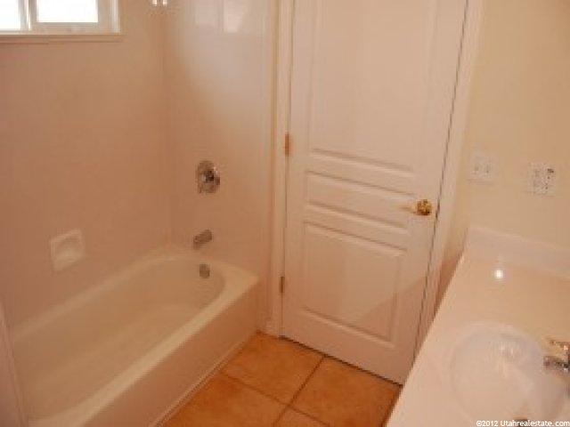 1056 N 100 W, Orem, UT 84057 — photo 6