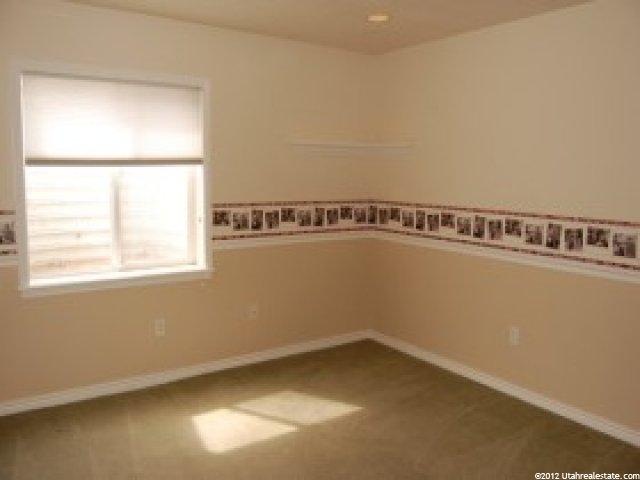 1056 N 100 W, Orem, UT 84057 — photo 9