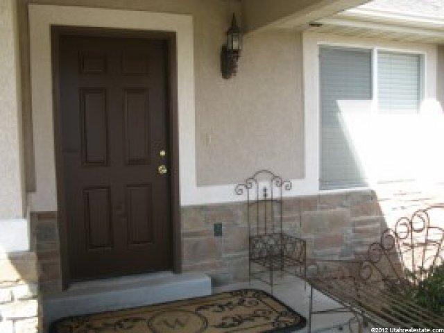 11758 Amber Stone Dr, South Jordan, UT 84095 — photo 2