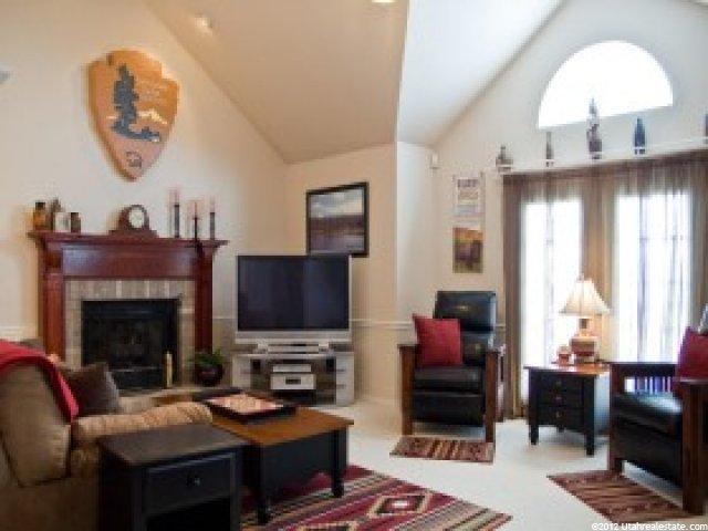 12236 Bluff View Dr, Sandy, UT 84092 — photo 6