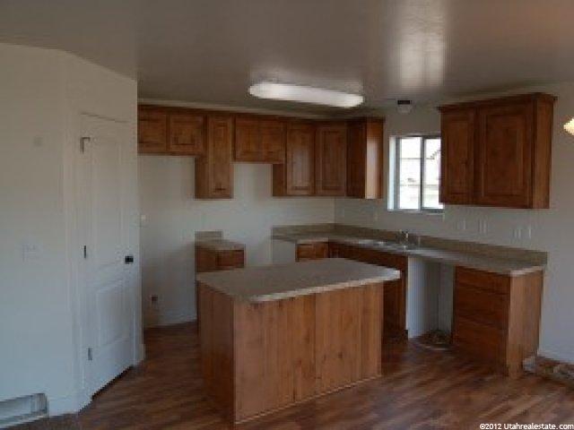1636 Arnold Dr, Layton, UT 84041 — photo 3