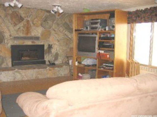 156 S 600 W, Tremonton, UT 84337 — photo 4