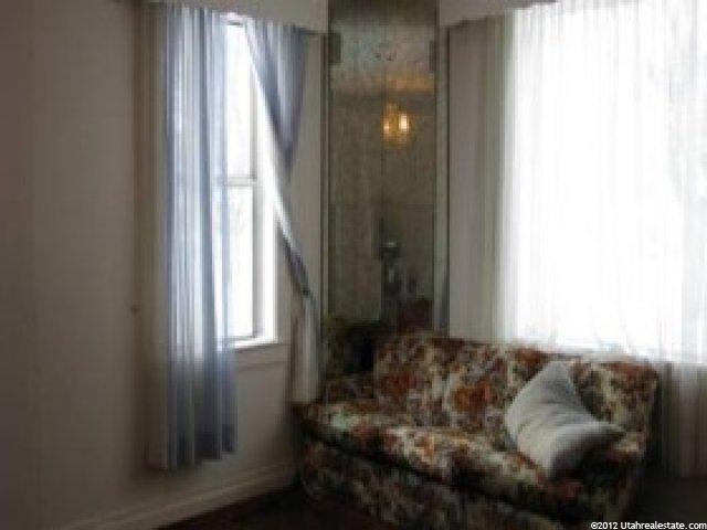 69 W 400 S, Hyrum, UT 84319 — photo 6
