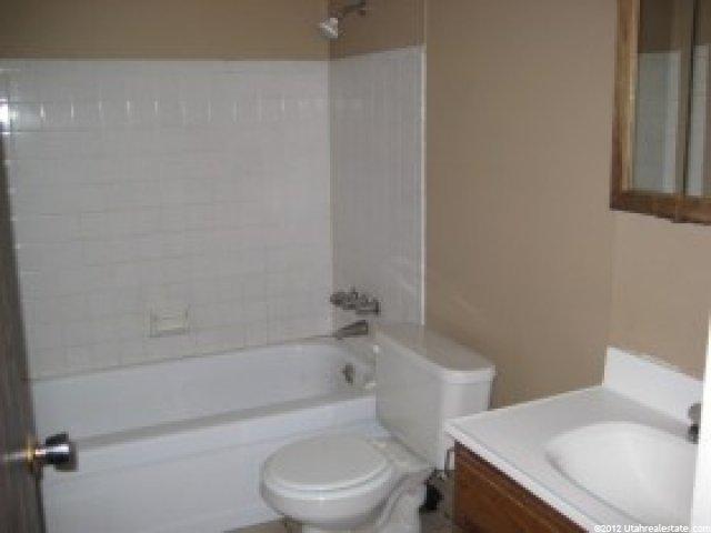 4735 S 1900 W, Roy, UT 84067 — photo 2