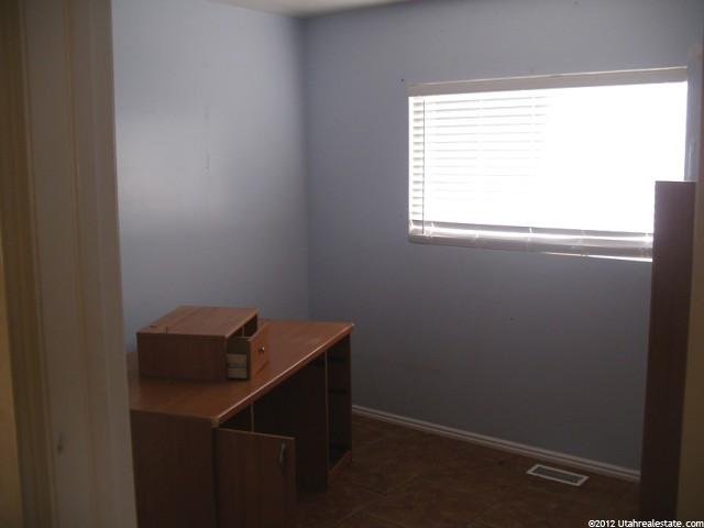 2016 N 1720 W, Clinton, UT 84015 — photo 8