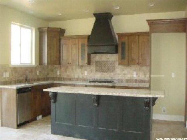 551 E 3550 S, Bountiful, UT 84010 — photo 3