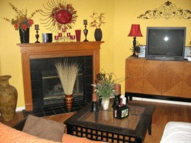8756 Alta Cove Dr, Sandy, UT 84093 — photo 5