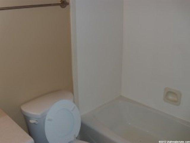 2477 N 2710 W, Clinton, UT 84015 — photo 6