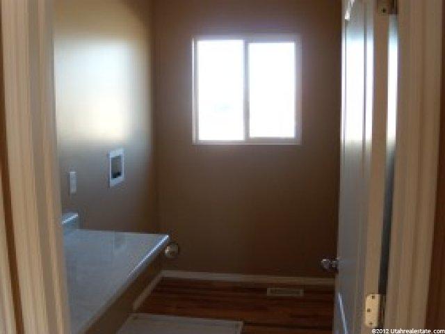 2477 N 2710 W, Clinton, UT 84015 — photo 8