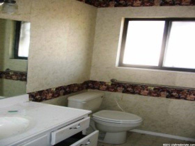 1577 E 2550 N, Layton, UT 84040 — photo 7