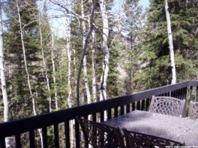 10957 E Tanglewood Dr, Timber Lakes, UT 84032 — photo 2