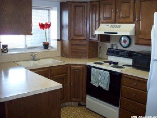 4655 S 3900 W, Roy, UT 84067 — photo 4
