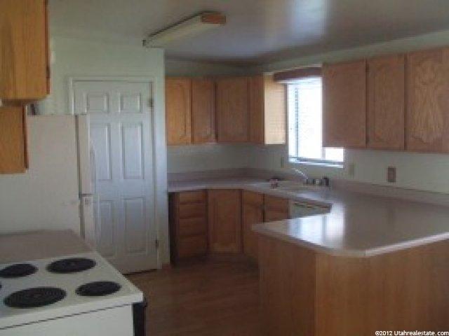 4215 S 850 E, South Ogden, UT 84403 — photo 3