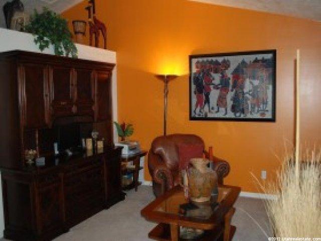 2712 W 2250 N, Clinton, UT 84015 — photo 3