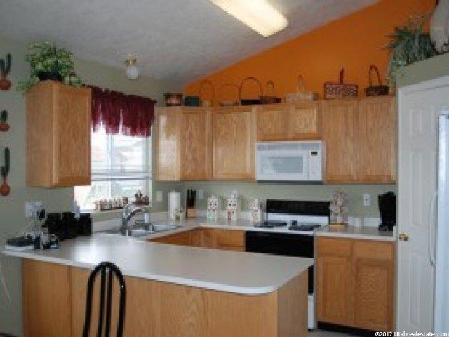 2712 W 2250 N, Clinton, UT 84015 — photo 4