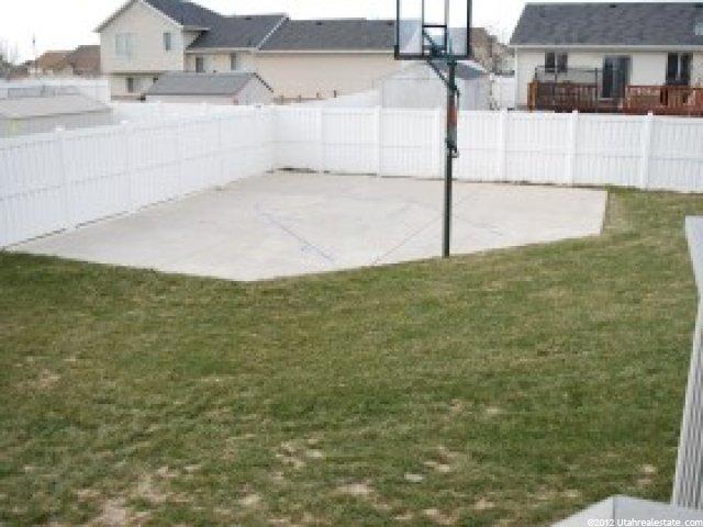 2712 W 2250 N, Clinton, UT 84015 — photo 10