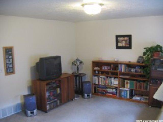 146 Coventry Pl, Logan, UT 84341 — photo 4