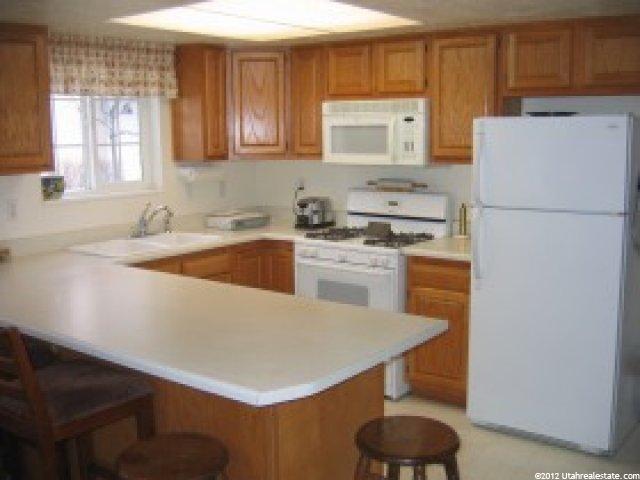 146 Coventry Pl, Logan, UT 84341 — photo 6