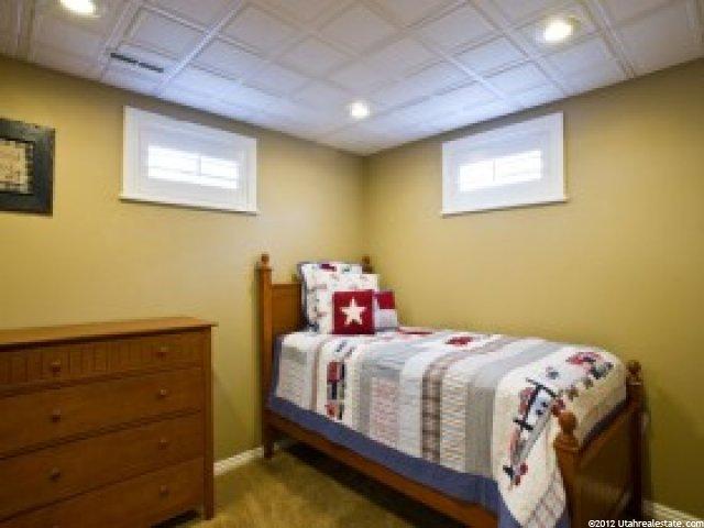 977 E 900 N, Bountiful, UT 84010 — photo 8