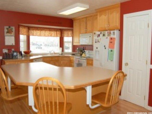 802 E 3350 N, North Ogden, UT 84414 — photo 3