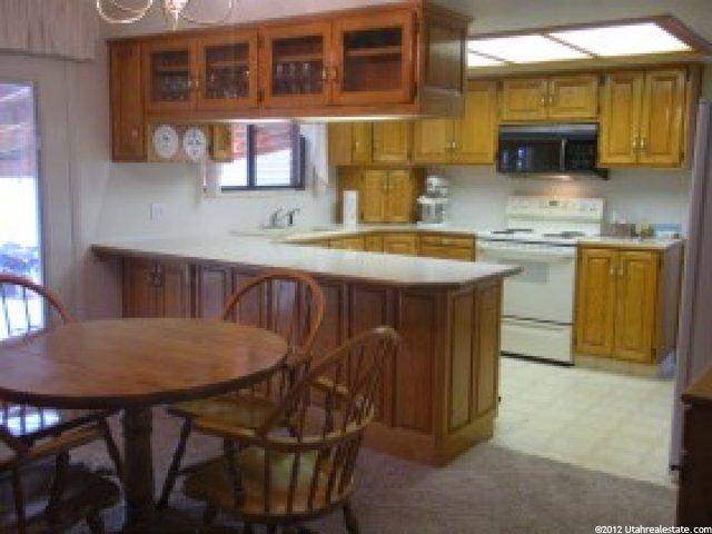 932 N Tremont St E, Tremonton, UT 84337 — photo 4