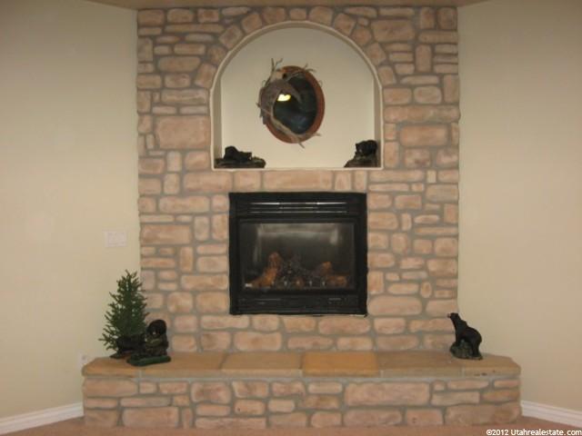 3943 Iris Ave, Mountain Green, UT 84050 — photo 7