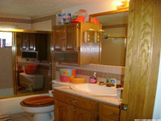 1695 W 1000 S, Vernal, UT 84078 — photo 7