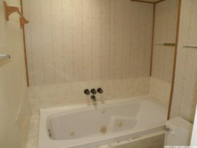 2202 E Raintree Cir, Sandy, UT 84092 — photo 5