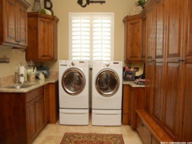 2295 New Baldwin Ln, Holladay, UT 84117 — photo 11