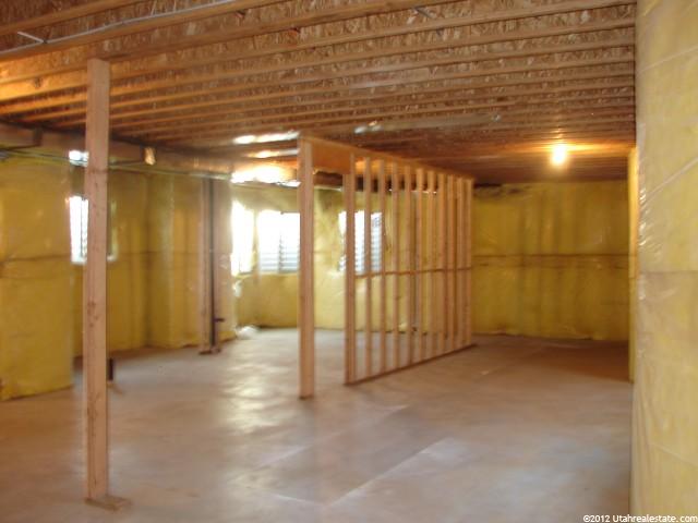 180 N 1300 E, Bountiful, UT 84010 — photo 11