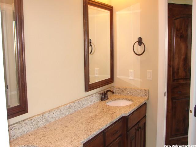 180 N 1300 E, Bountiful, UT 84010 — photo 10