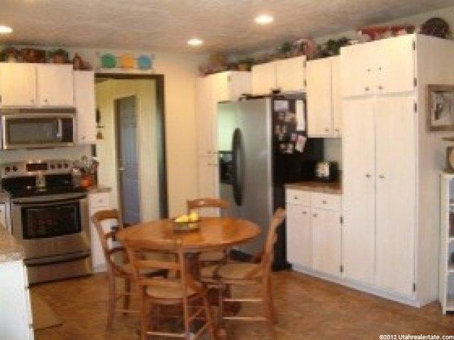 3108 E 1070 N, Layton, UT 84040 — photo 4