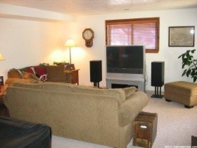 3108 E 1070 N, Layton, UT 84040 — photo 9