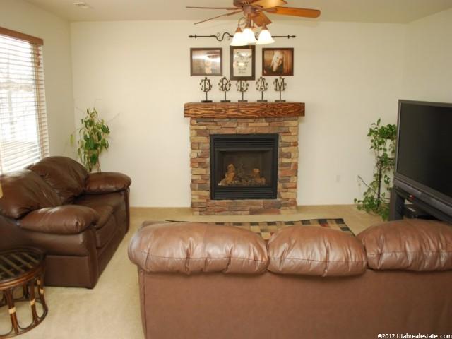 1811 S 875 E, Clearfield, UT 84015 — photo 3