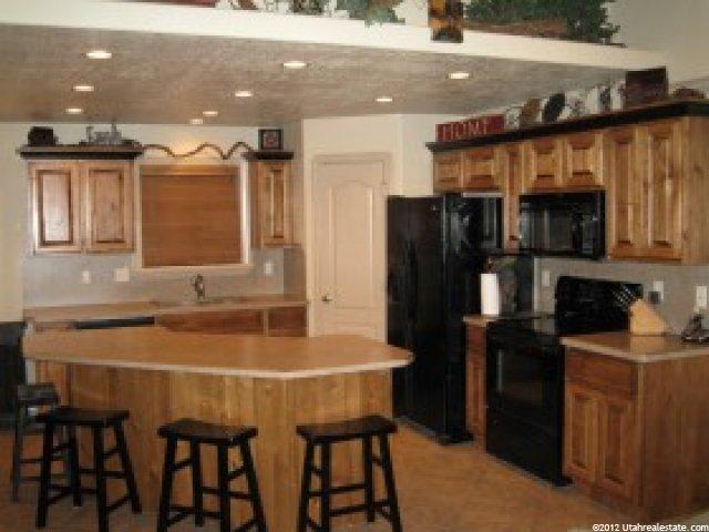 2721 W 3500 N, Farr West, UT 84404 — photo 2