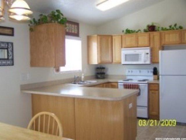 1689 W 600 N, Clinton, UT 84015 — photo 2