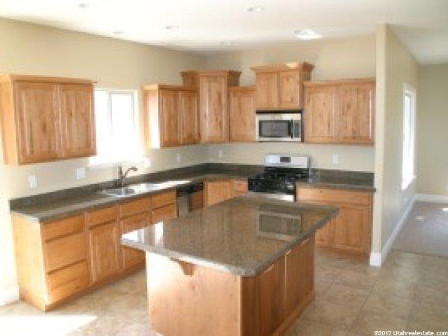 6939 Long Ridge Dr, Herriman, UT 84096 — photo 3